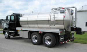 Commander Fire Truck with stainless steel tank from Osco Tank and Truck Sales